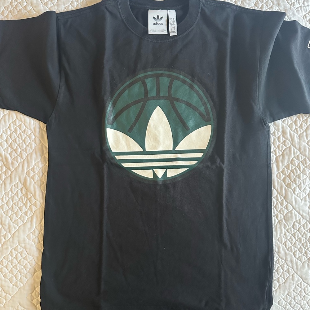 Adidas Original Top Ten  Black and Green Logo Tee- Men’s Small